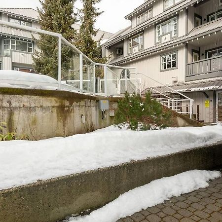 Prime Location, Ski In/Out Whistler Condo Екстер'єр фото